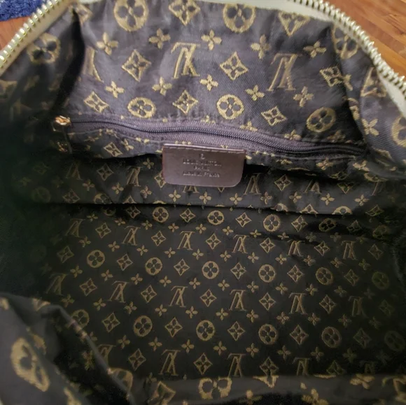 Inspired Nylon Bag - Picture 9 of 9